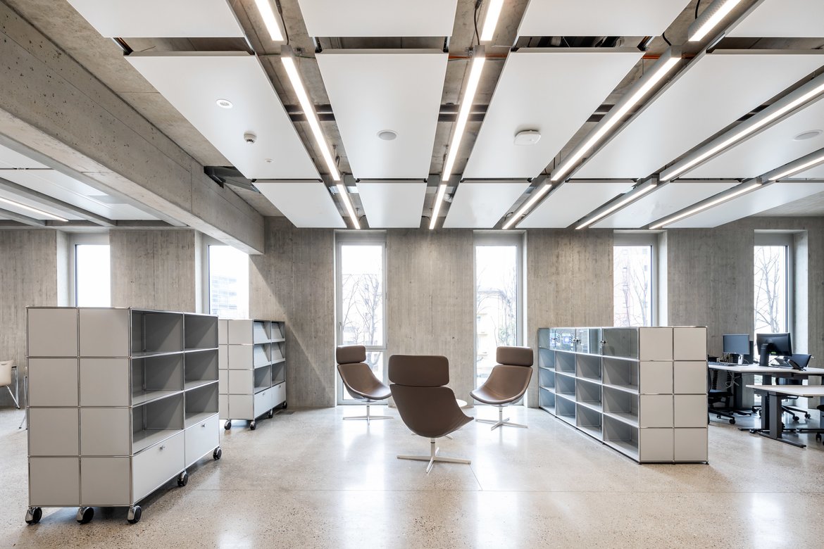 AQUILO Concealed air supply - AQUILO + the radiant metal ceiling system A11 is a powerful climate ceiling system with integrated supply air element and a superior sound absorption.